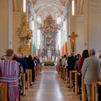 4. Mše svatá na poděkování za 30 let kněžské služby Mons. V. Kročila – další fotografie