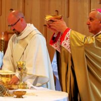 8. Mše svatá na poděkování za 30 let kněžské služby Mons. V. Kročila – další fotografie