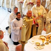 17. Mše svatá na poděkování za 30 let kněžské služby Mons. V. Kročila – další fotografie