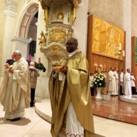 17. Nuncius Okolo oslavil v katedrále svátek sv. Mikuláše