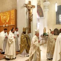 19. Nuncius Okolo oslavil v katedrále svátek sv. Mikuláše