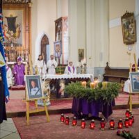 9. Fotogalerie: Mše svatá za zemřelé policisty (Hluboká nad Vltavou)