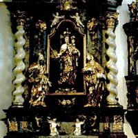 5. FOTOGALERIE: Sošky andělů navrácené do Veselí nad Lužnicí