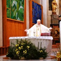 2. Mše svatá v katedrále s Mons. Pavlem Posádem