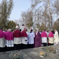 49. Poslední rozloučení s Mons. Václavem Habartem