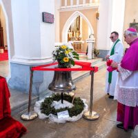 1. Žehnání nového zvonu „Václav“ ve Křemži