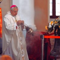 10. Žehnání nového zvonu „Václav“ ve Křemži