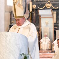 9. Mše svatá – poděkování Bohu za 10 let biskupské služby Mons. Vlastimila Kročila