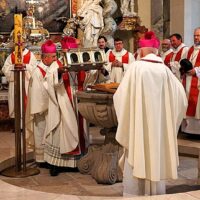 37. Předání medailí sv. Auraciána – foto Jozefa Šustera