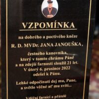 11. Biskup Kročil na pouti ve Čkyni