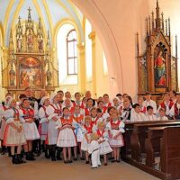 Děkovná krojovaná mše v Lomnici nad Lužnicí 2025