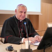 3. Setkání Charit českobudějovické diecéze s diecézním biskupem Mons. Vlastimilem Kročilem