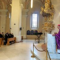 7. Adventní duchovní obnova pro seniory s otcem biskupem Pavlem Posádem