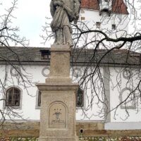 2. Požehnání zrestaurované sochy sv. Jana Nepomuckého v ČB