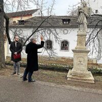 8. Požehnání zrestaurované sochy sv. Jana Nepomuckého v ČB