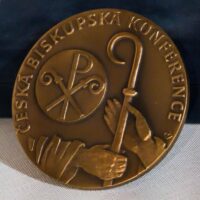 Vyznamenání ČBK převzali P. B. Švehla a p. V. Marčík