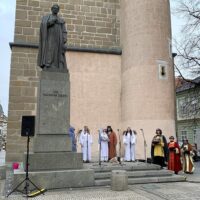 5. Českobudějovický biskup požehnal koledníkům Tříkrálové sbírky