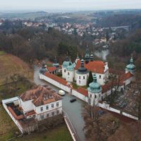 1. Klokoty – mariánské místo modlitby, ticha a naděje