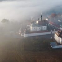 6. Klokoty – mariánské místo modlitby, ticha a naděje