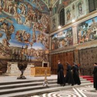 16. Bohoslovci z Nepomucena se Svatým otcem