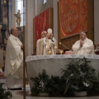 13. Setkání zasvěcených osob s biskupem