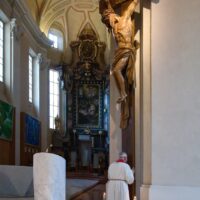 33. Velký pátek v českobudějovické katedrále