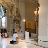 38. Velký pátek v českobudějovické katedrále