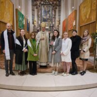 25. Velikonoční vigilie se křty v českobudějovické katedrále