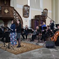 8. Benefiční poutní koncert Scholy Auratiany v Hluboké nad Vltavou